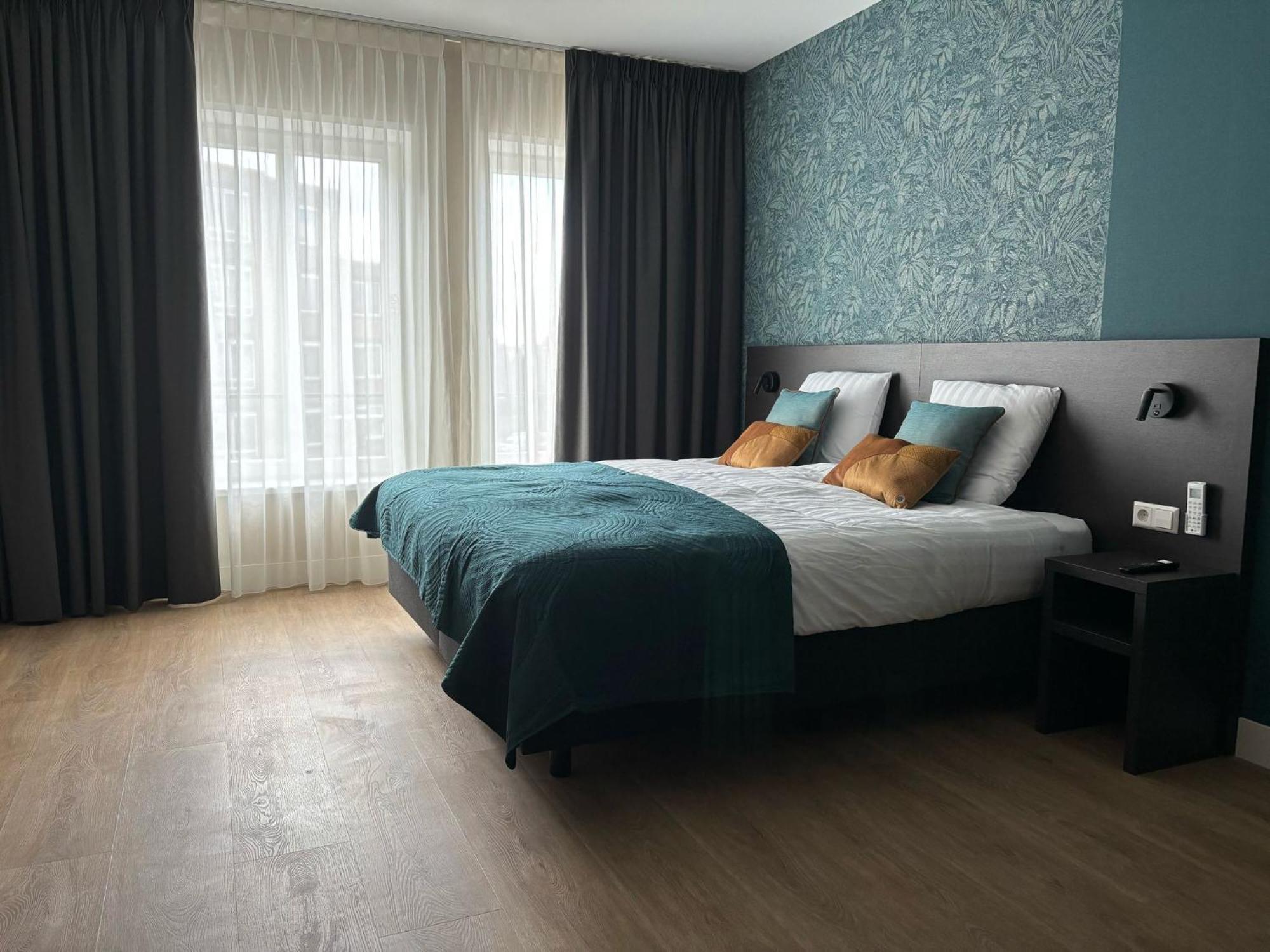 Studio Sis - Apartments Steenbergen Kültér fotó